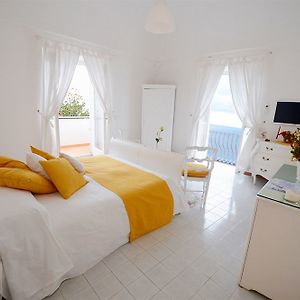 Villa Yiara (Adults Only)